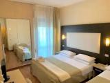 Standard Triple room with balcony