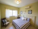 3 Bedrooms Apartment