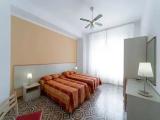 3 Bedrooms Apartment