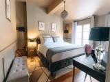 Standard Double room with courtyard view