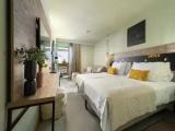 Superior Double room with balcony and with partial sea view