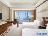 2 Bedrooms Executive Family Suite