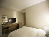 Standard Double room with partial sea view