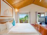 Villa with balcony and with sea view