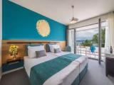 Superior Double room with balcony and with partial sea view