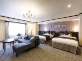 Deluxe Double room with city view