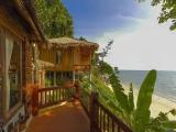 Grand Double Villa beachfront