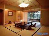 Standard room with mountain view
