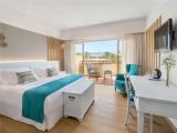 Standard room with view