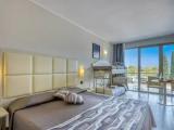 Standard Quintuple room