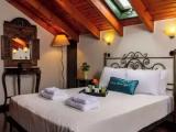 Suite with balcony