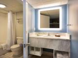 Standard Double room with balcony and with partial ocean view