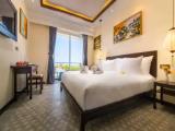 Standard room with balcony