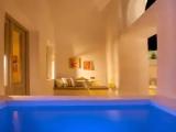 2 Bedrooms Luxury Suite with garden view