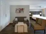 2 Bedrooms Suite