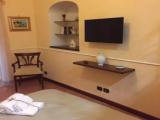 Standard Triple room with city view