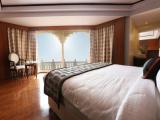 Presidential Double Suite with city view
