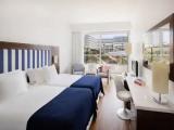 Standard room with inland view