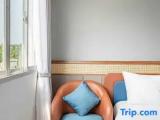 Deluxe room with city view