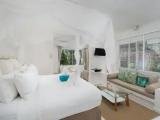Suite with garden view