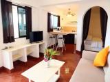 1 Bedroom Apartment with sea view