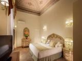 Deluxe Double Suite