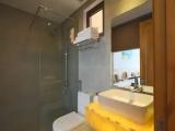 Luxury Quadruple room with city view