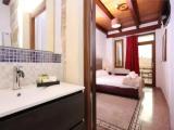 Standard Single Family room