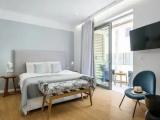 Deluxe Suite with balcony