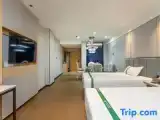 Deluxe Twin Suite