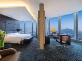 1 Bedroom Dining Suite Lake View