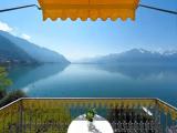 Standard room with lake view
