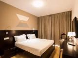 Standard Quadruple room with view