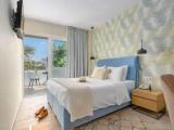 Standard Double room with balcony and with partial sea view