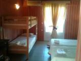 2 Bedrooms Standard Family room with pool view