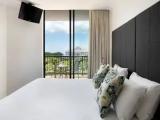 1 Bedroom Apartment with balcony and with ocean view