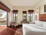 Classic Overwater Double room with city view