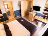 Suite with garden view