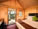 Luxury Double Suite with balcony and with garden view
