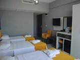 Standard Quadruple room with sea view