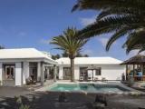 Presidential Villa with balcony