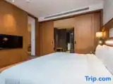1 Bedroom Deluxe Suite