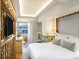Deluxe Family Suite