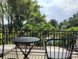 Suite with garden view