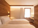 Suite with mountain view