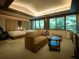 Premier room