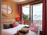 2 Bedrooms Apartment with mountain view