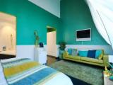 Royal room