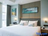 Standard room with city view