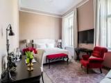 Superior Double Junior Suite with courtyard view